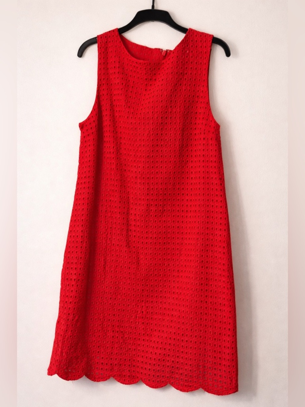 Cynthia Rowley Red Eyelet Shift Dress Size 8 Sleeveless Scalloped Hem Summer - Picture 2 of 12